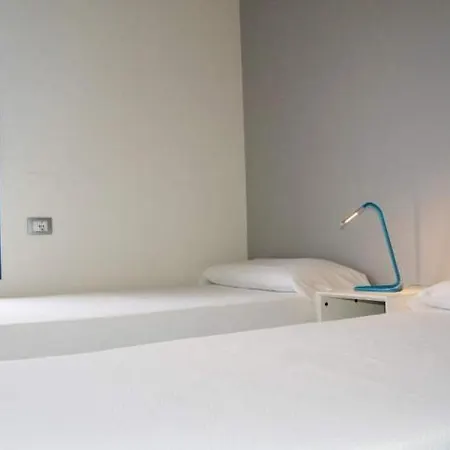 Villa In Playa Blanca Sleeps 4 Includes Air Con And Wifi 6 3 *